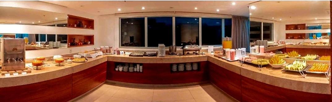 Business Salvador Flat Aparthotel ภายนอก รูปภาพ