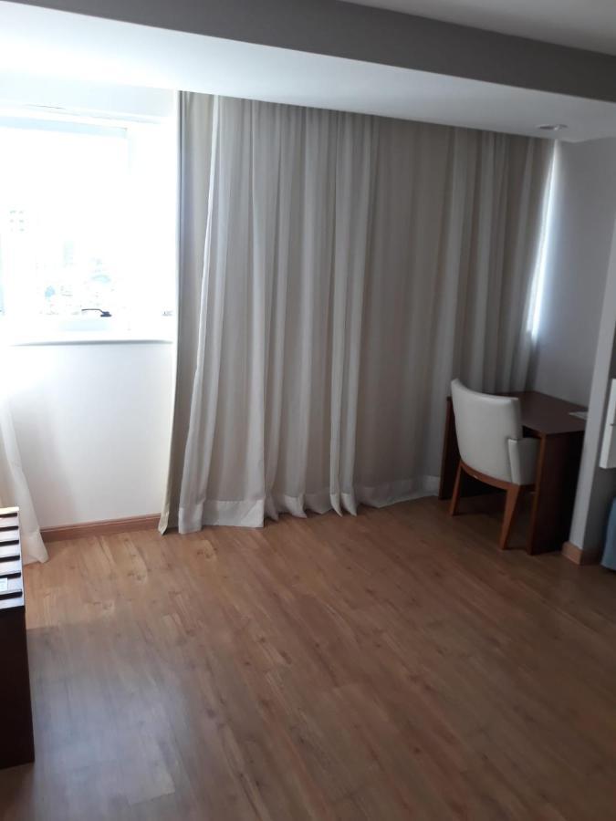 Business Salvador Flat Aparthotel ภายนอก รูปภาพ